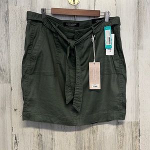 Liverpool Los Angeles Lenora tie front skirt size 14 NWT